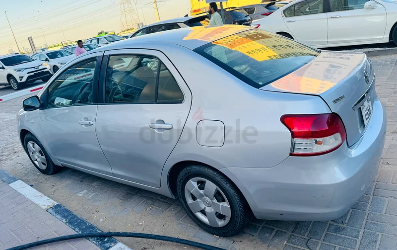 Toyota Yaris63612448847619112