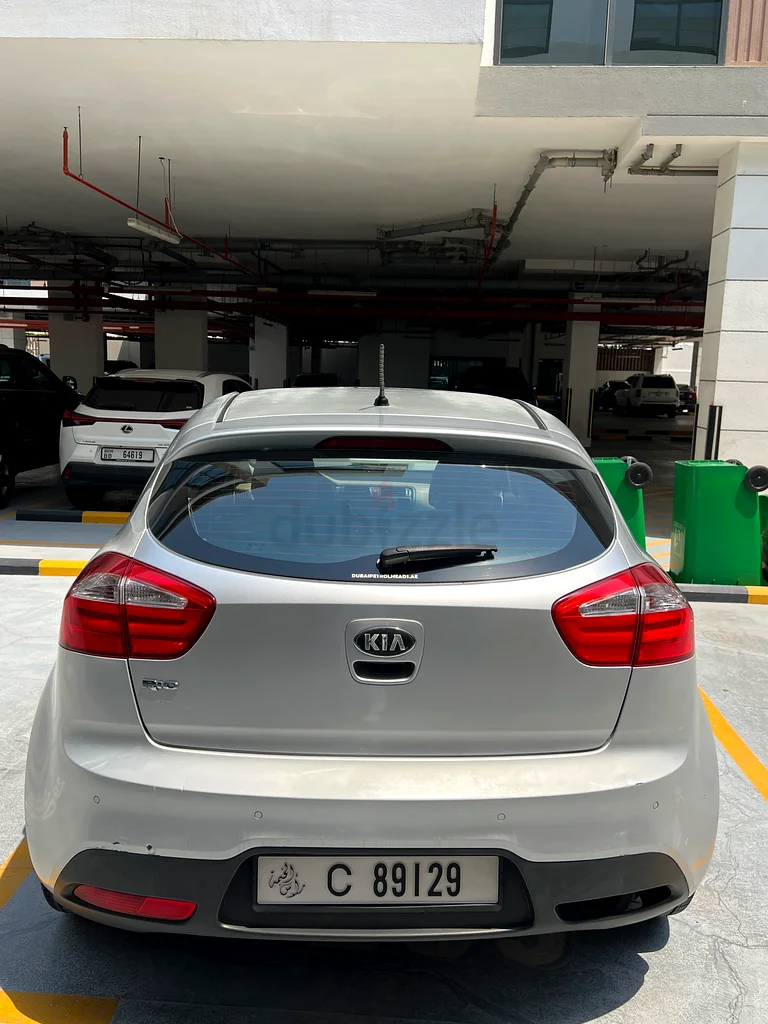 Kia Rio 2013 Hatchback – 1 year insurance and registration – Good Condition63612077493251111