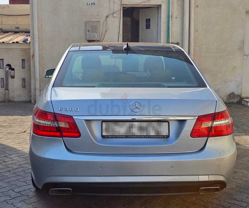 Mercedes-Benz E300 – 2013 Model63613985602434111