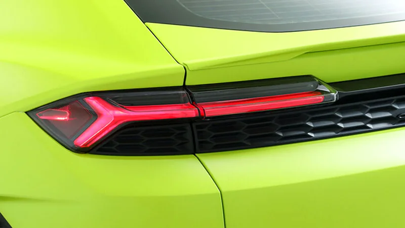 Lamborghini Urus SE63613467416835114