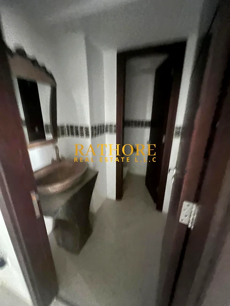 5 BR | UNFURNISHED | READY TO MOVE IN | PRIME LOCATION63782728615297114