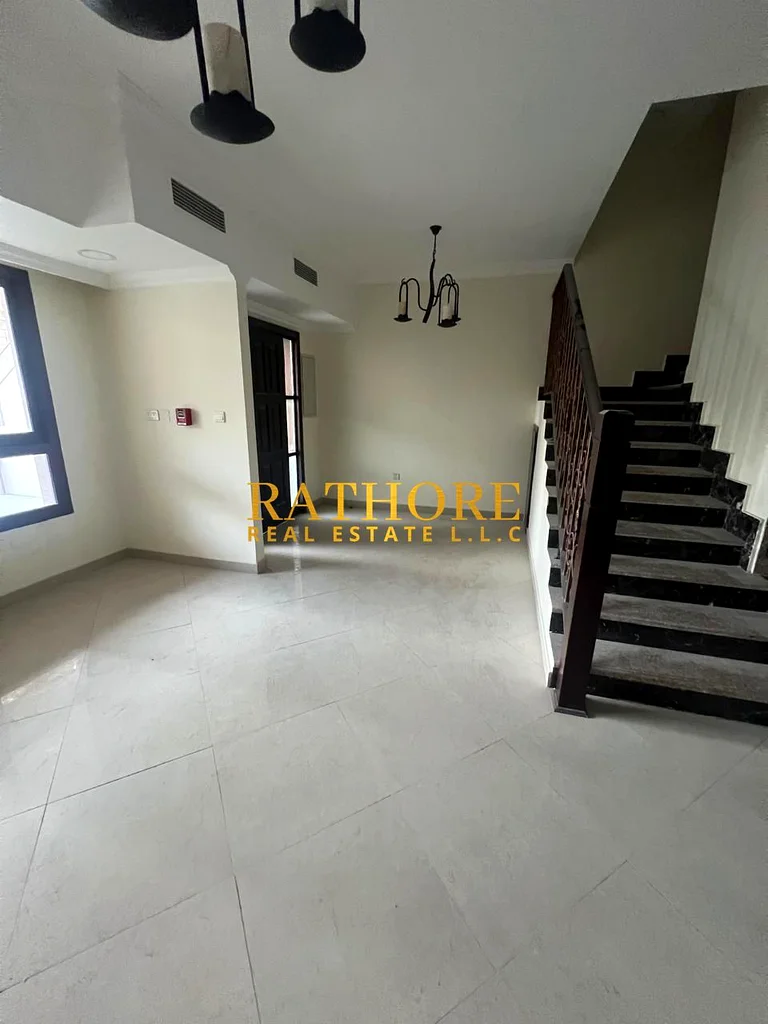 5 BR | UNFURNISHED | READY TO MOVE IN | PRIME LOCATION63782728615297112