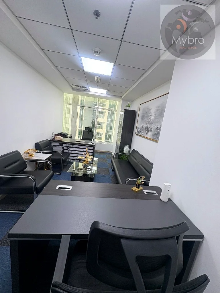 Near Metro | Prime Location | Business Centre63621017329153113