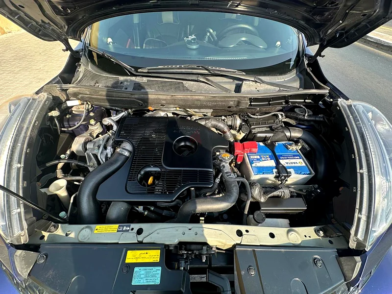NISSAN JUKE 2015 GCC FULL OPTION ( BLUE )63612793345281114