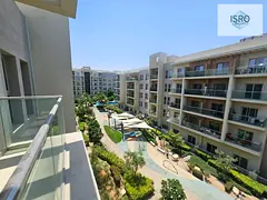 Free hold and spectacular layout 1br with balcony