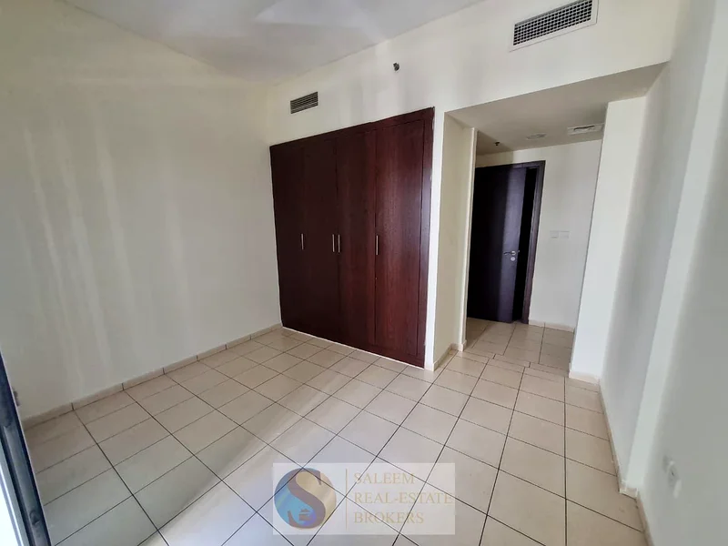 شقة من غرفة نوم واحدة للايجار في أوتوم 1 بمنطقة JVC بموقع مميز63781417202561112
