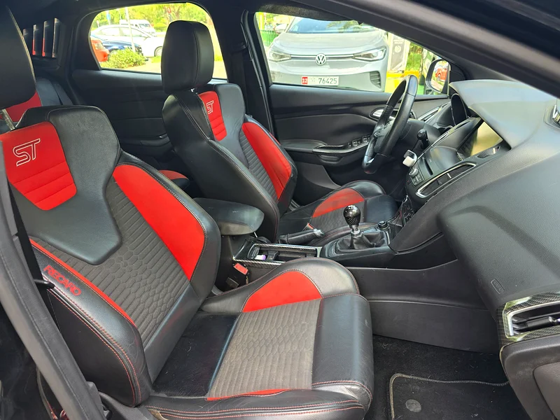Price to sell fast - European female driver63612083379075113