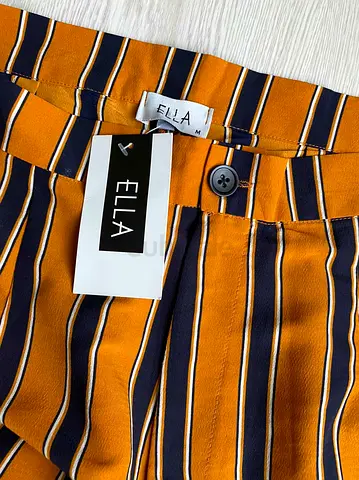 Striped pants from namshi / new