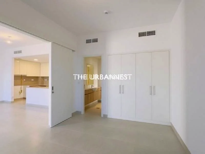 Corner Plot | Single Row | Tenanted | 4 Bed63950329524483114