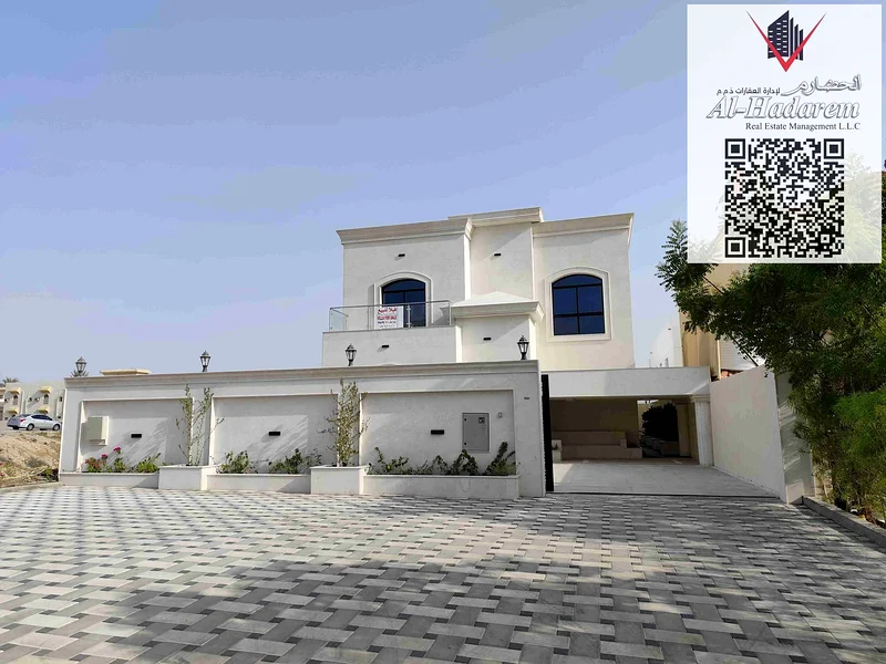 For sale, a residential and commercial villa in Rawdah 2 area63878505917699110