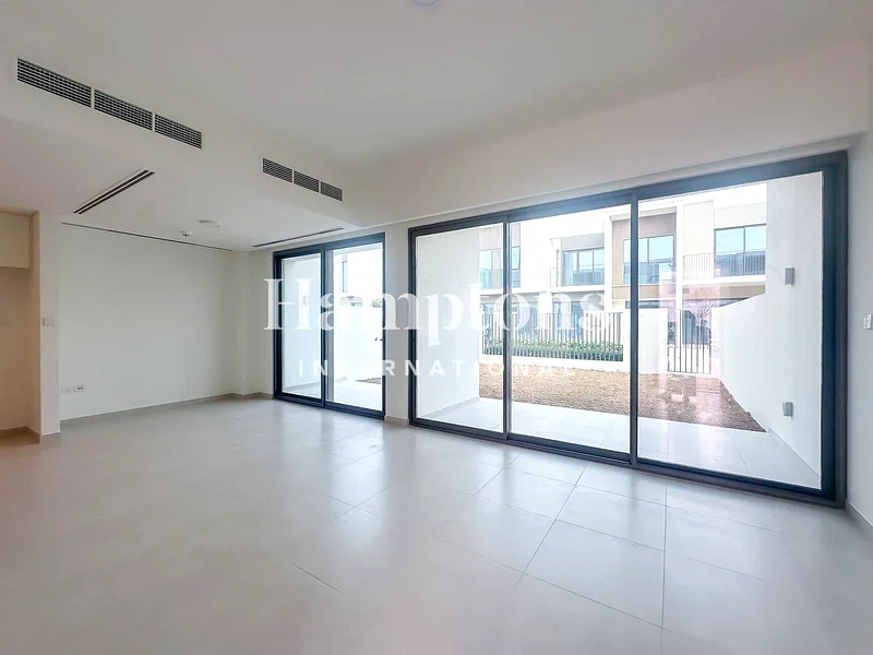 Brand New | Multiple Options | No Agents63947194068097110