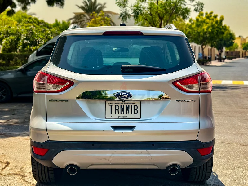 Ford Escape 2014 Titanium | GCC Specs |63612083579138111