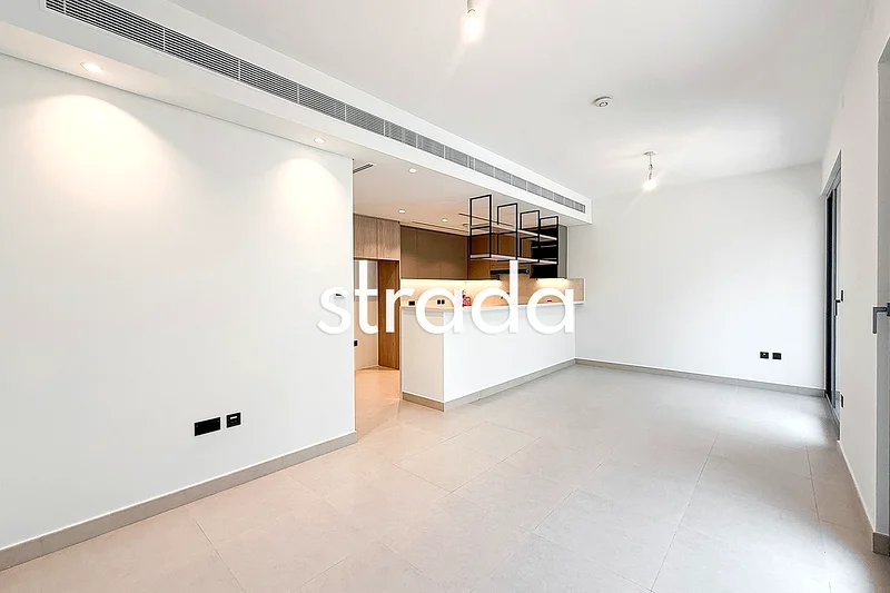Landscaped | Brand new | Available now63807053395843111