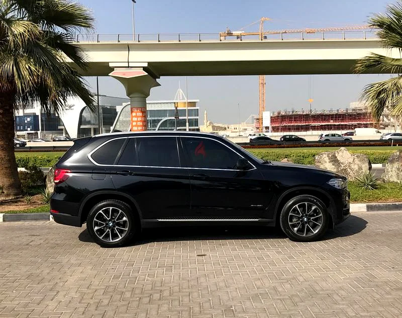 BMW X5, great condition and own driven63612446413827112