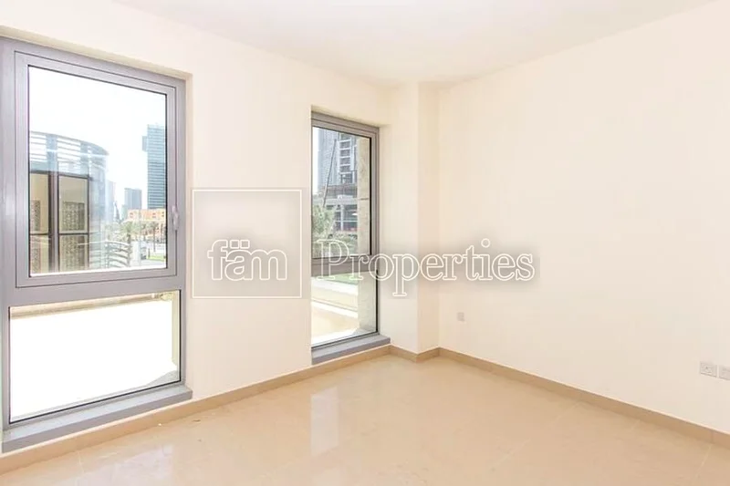 المنطقة التجارية | غرفة الخادمة | تراس كبير63770141001602111