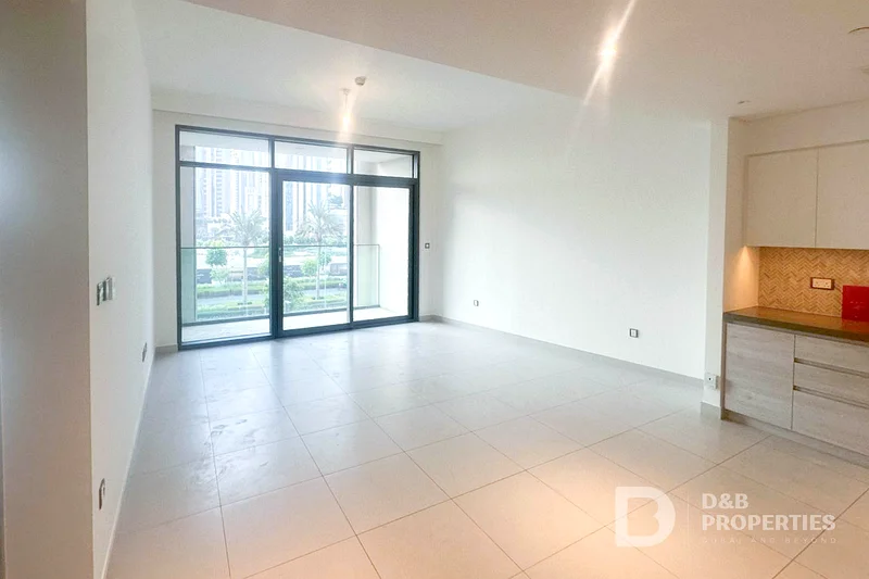 Community View | Bright and Spacious | Unfurnished63758455436674112
