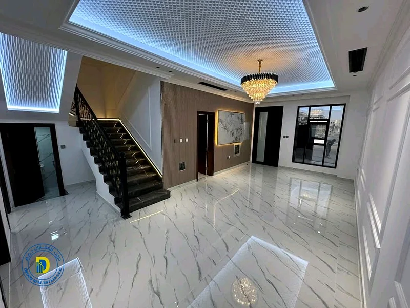 تُباع في منطقة الحيلو 2، تاون هاوس حديثة مكونة من 5 غرف وسطح63903069347330112