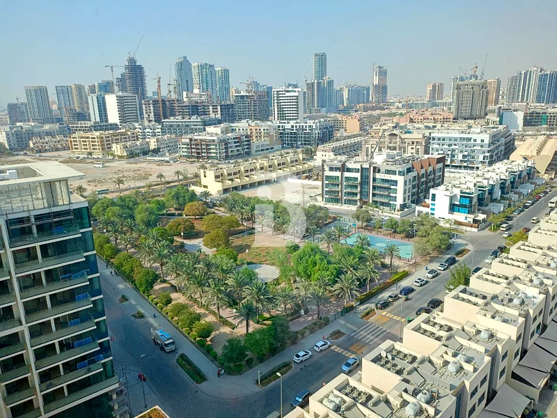 للإيجار عاجلاً | نوافذ زجاجية بالكامل | JVC63799234291202114