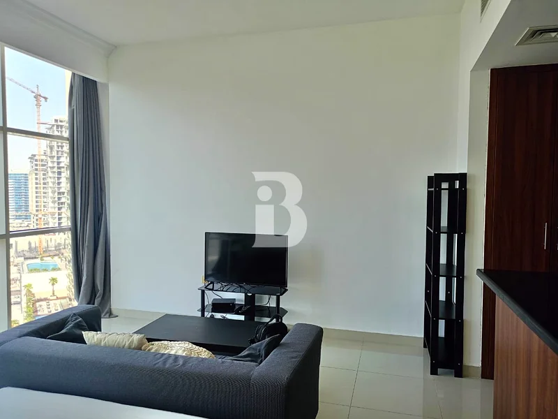 للإيجار عاجلاً | نوافذ زجاجية بالكامل | JVC63799234291202110