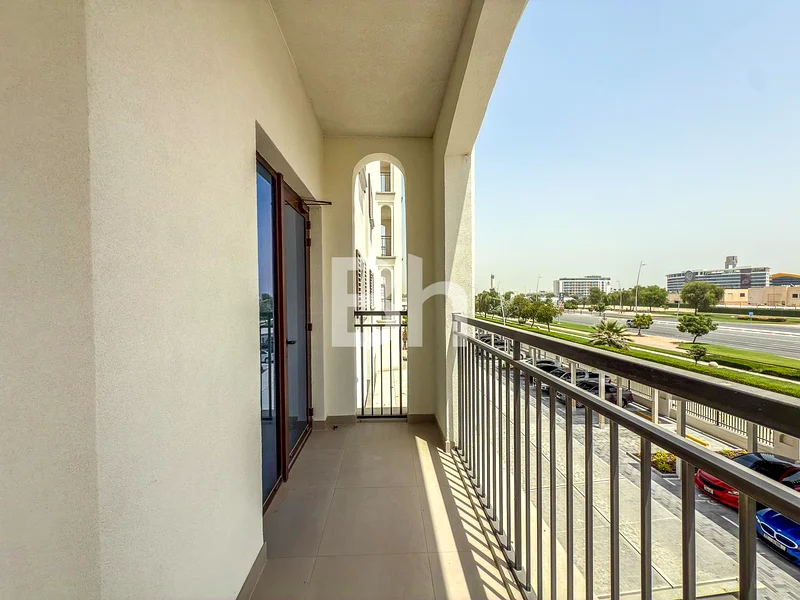 Souk Building | Furnished | Negotiable63848698226690110