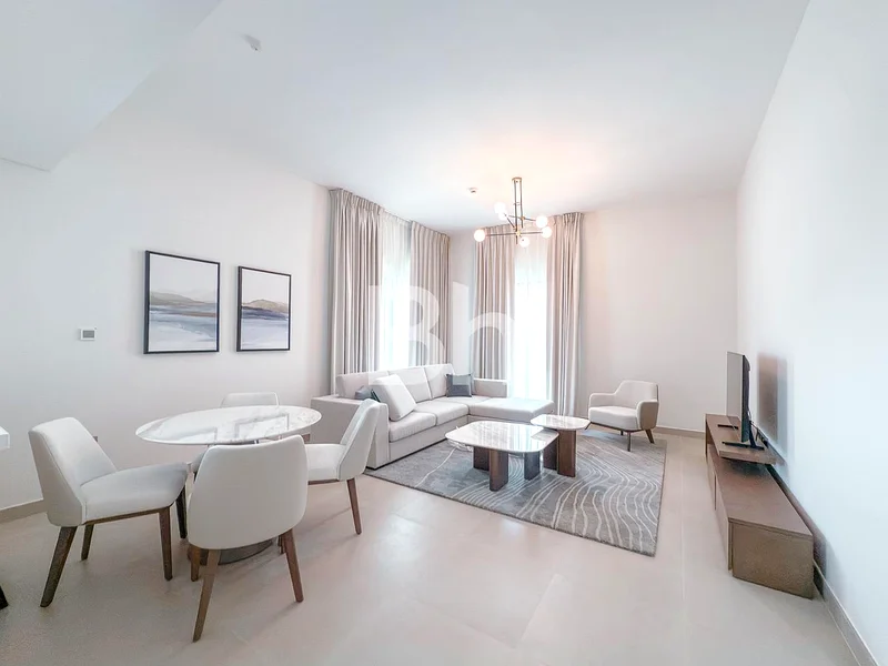 Souk Building | Furnished | Negotiable63848698226690112