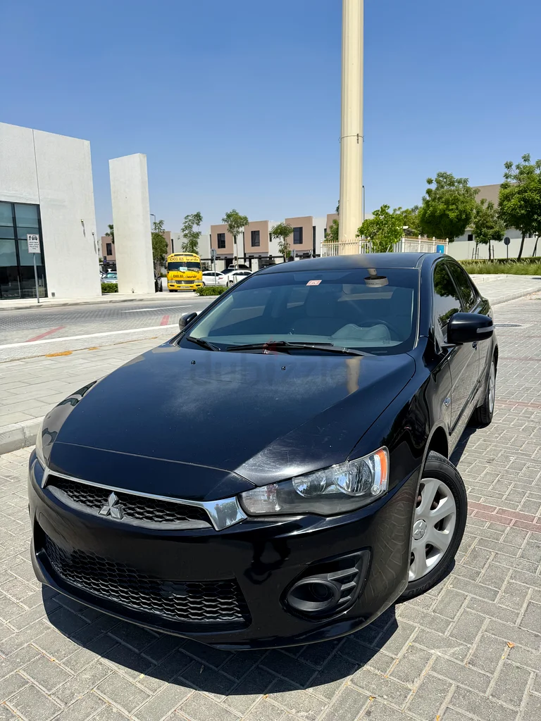 Mitsubishi Lancer 2016 2.063612068001025110