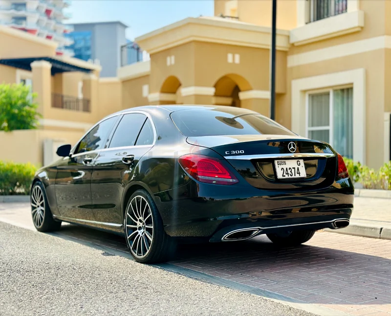 Mercedes-Benz C300 Very Clean from inside and outside63613134068225113