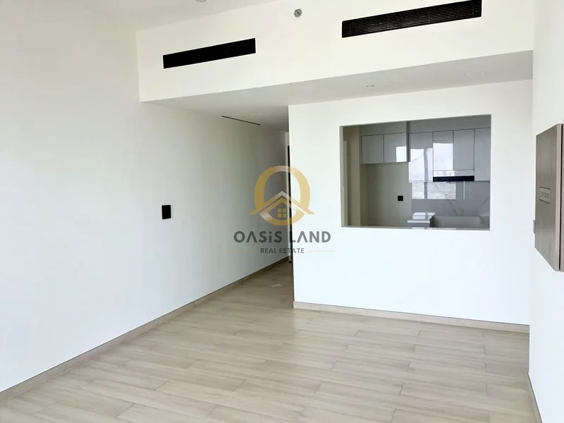 Unfurnished Home with Top Facilities – Pool & Gym Access63779602941057110