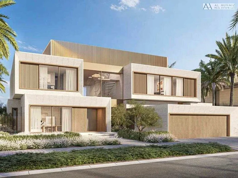 7 Bed Coral Living | Above 50 number | Frond P63921172207617110