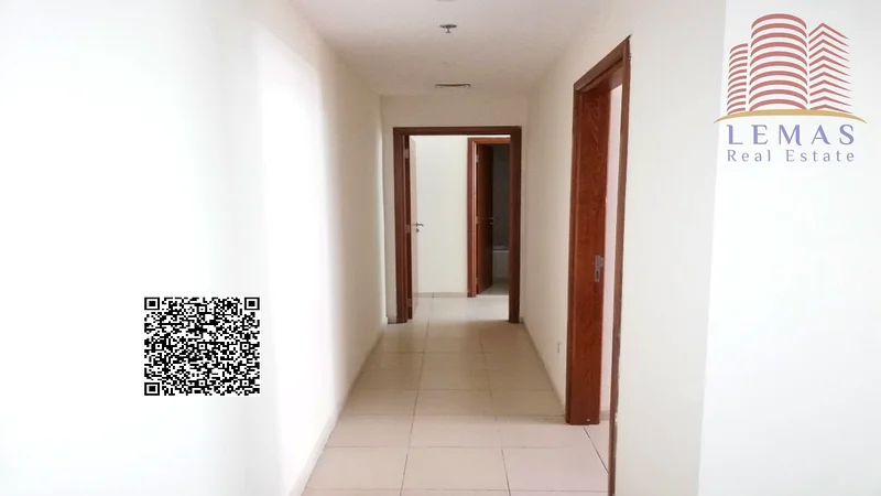 شقة مكونة من غرفتين للبيع بالتقسيط، بإطلالة جزئية على البحر63888278046851111