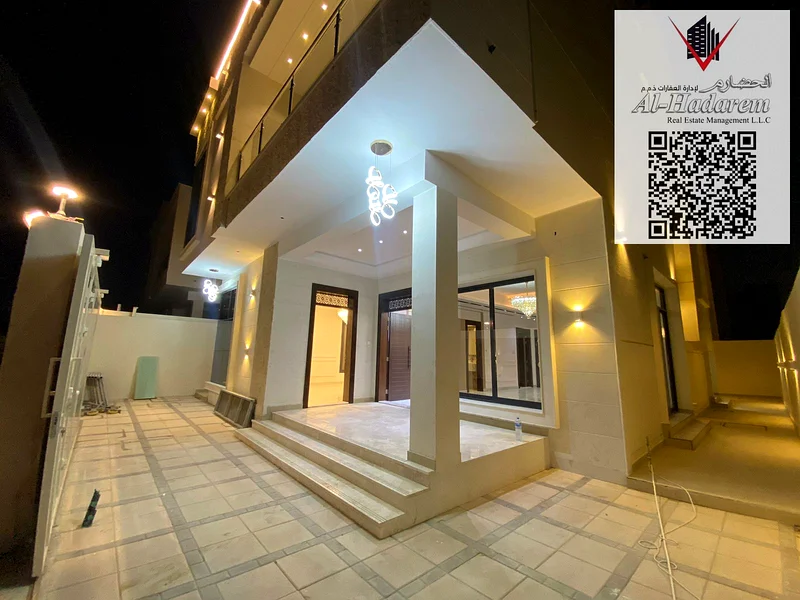 villa for sale distinctive on the main street, directly from the owner,  in Al Helio 263907590059009113