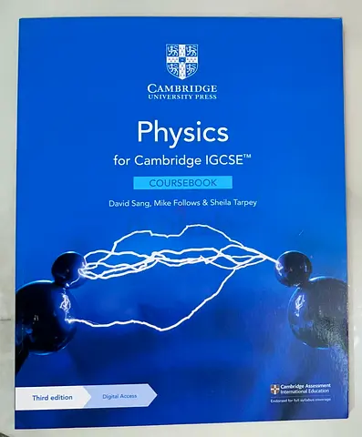 Cambridge IGCSE Physics coursebook with Digital Access