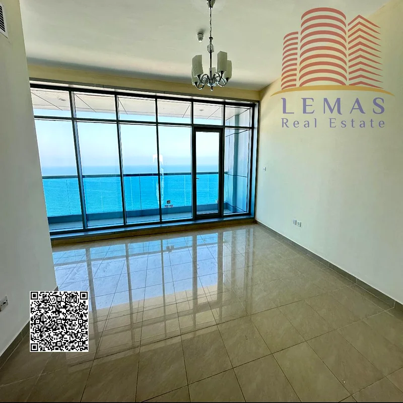 شقة مكونة من 3 غرف نوم للبيع، مطبخ مغلق، بإطلالة على البحر، وغرفة خادمة63873951129857113