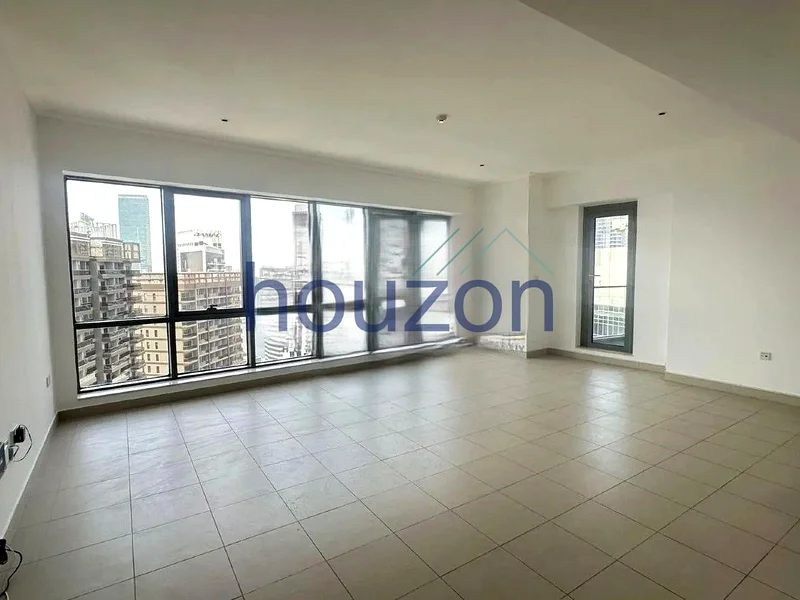 Spacious + Bright 2BR | Chiller Free | Vacant63769537281283111