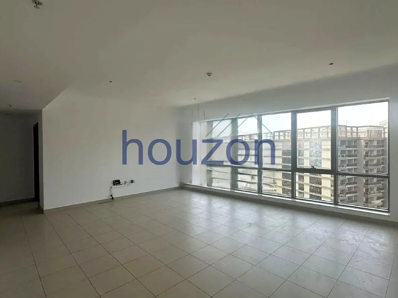Spacious + Bright 2BR | Chiller Free | Vacant63769537281283112