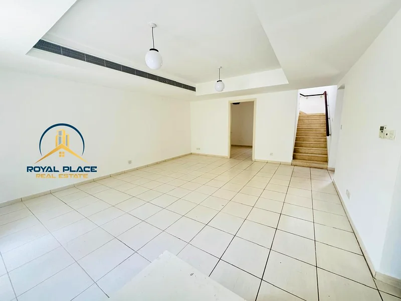 Available | Family Villa | Quiet Location63728818671107112