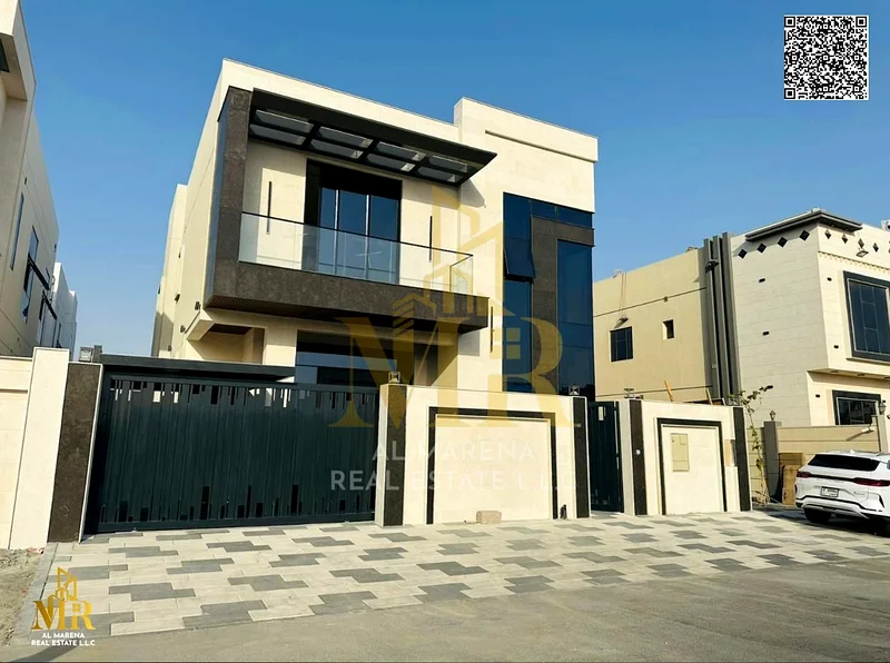 A great opportunity to own a luxury villa located in the heart of the distinguished Bahia area at an attractive and special price.63882443800962110