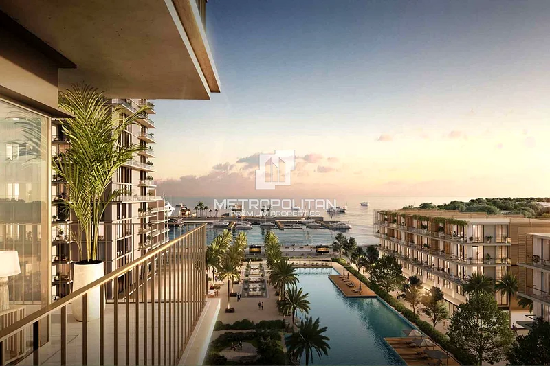 Seaside Living | Prime Location | Spacious63937745713026113