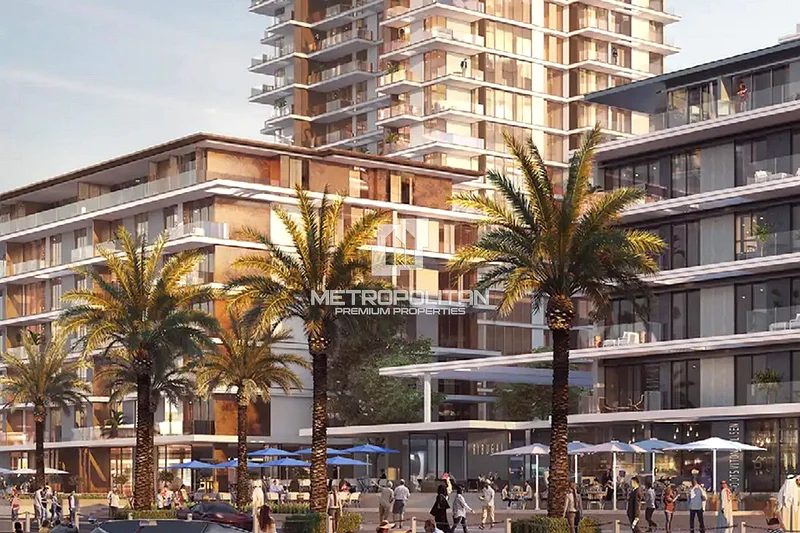 Seaside Living | Prime Location | Spacious63937745713026112
