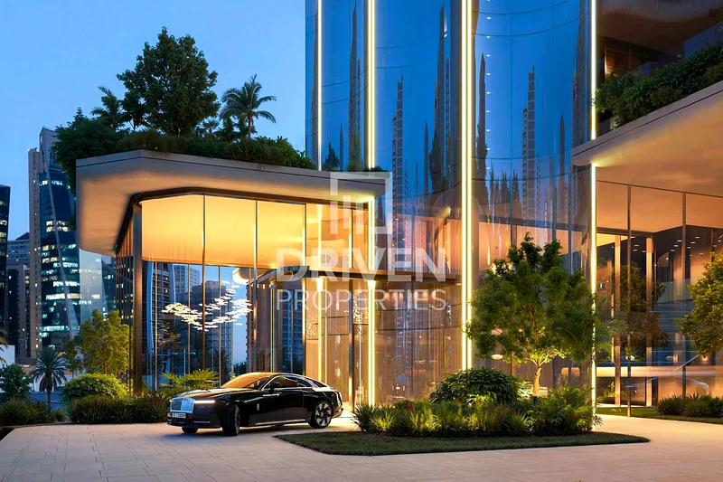 Luxurious Commercial Space | Single Unit63826578068097112