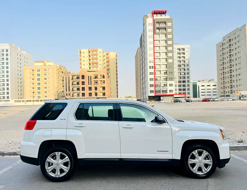 GMC TERRAIN SLE 2017 MODEL WHITE GCC SPECS REF.881263613468251521112