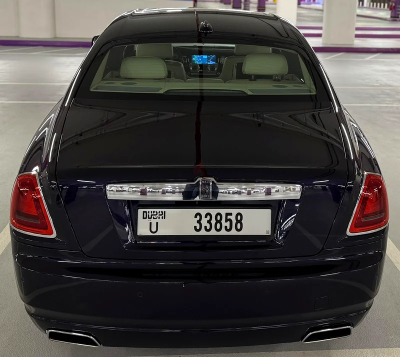 GCC ROLLS ROYES GHOST 2010 PANORAMIC ROOF IN VGC 2 KEYS63612065538049114