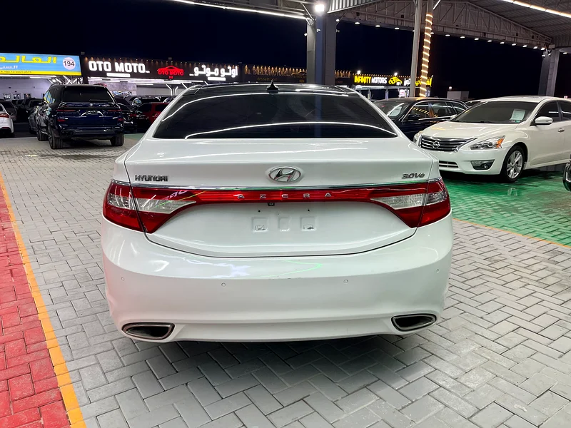 Hyundai Azera 2012 - GCC Specs63612083807362114