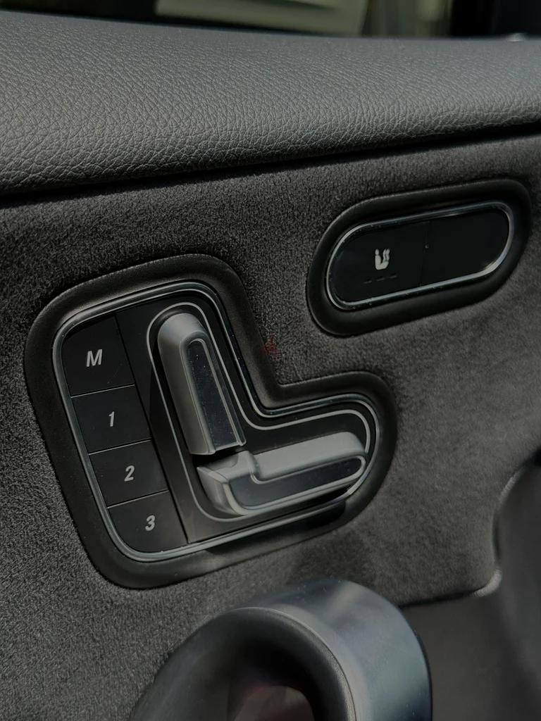 Mercedes A-250 AMG (interior tuning)63613738332930112