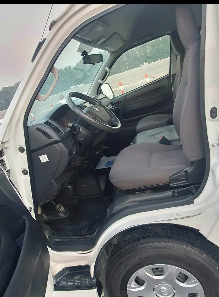Toyota HIACE 2018 Hiroof63612448584067114