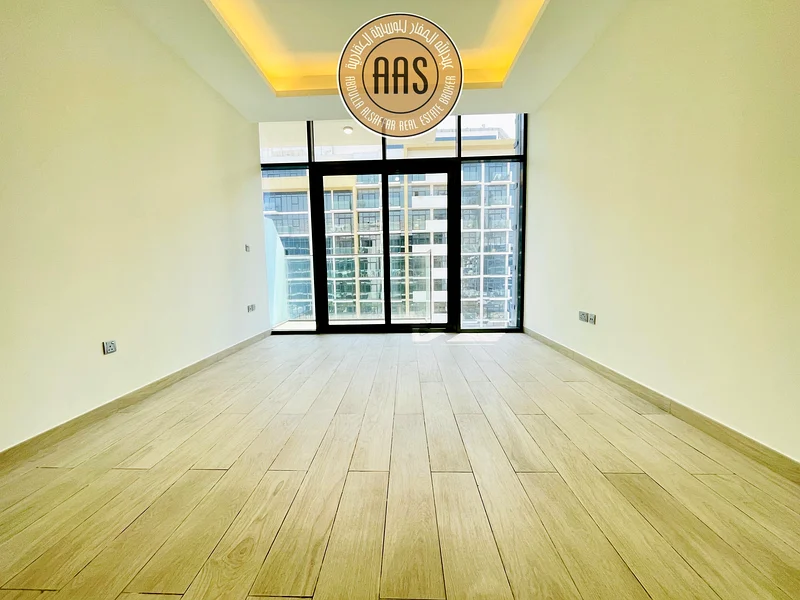 Huge layout | Pool View | Chiller Free | Luxury63800933736193114