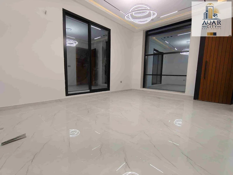 ** Strategic location near all services **  
   🔹 ** Ease of access to the main roads ** (for all services)  
   🔹 ** A quiet and family neighborhood provides privacy and comfort **63893236608513114