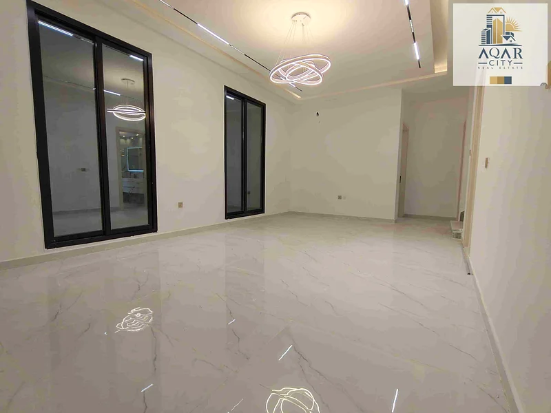 ** Strategic location near all services **  
   🔹 ** Ease of access to the main roads ** (for all services)  
   🔹 ** A quiet and family neighborhood provides privacy and comfort **63893236608513113