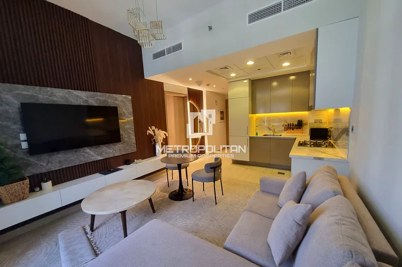 Furnished I Ready I Pool View I Cheques Negotiable63802764262401113