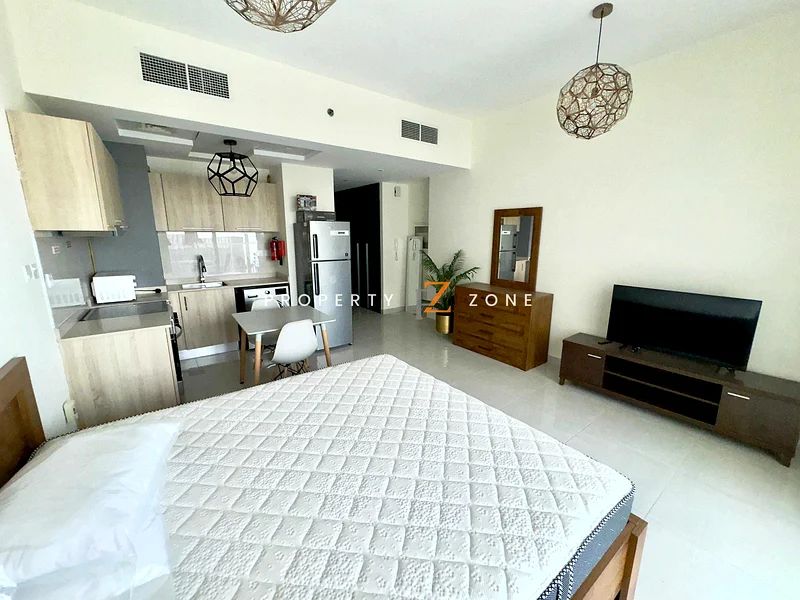 PRICE DROP | COMMUNITY AND POOL VIEW | FURNISHED63791213232002114